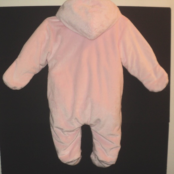 U.S. Polo Assn. Girl's 6-9 Mos Pink Bunting Pram Plush Hooded - Picture 4 of 7